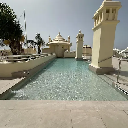 In Puerto Marina Appartement Benalmádena