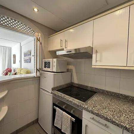 Apartment In Puerto Marina